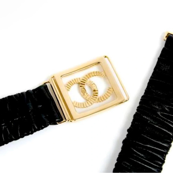 Chanel Crystal CC stretch belt 
80cm
NWOT
Never worn - Picture 1 of 4
